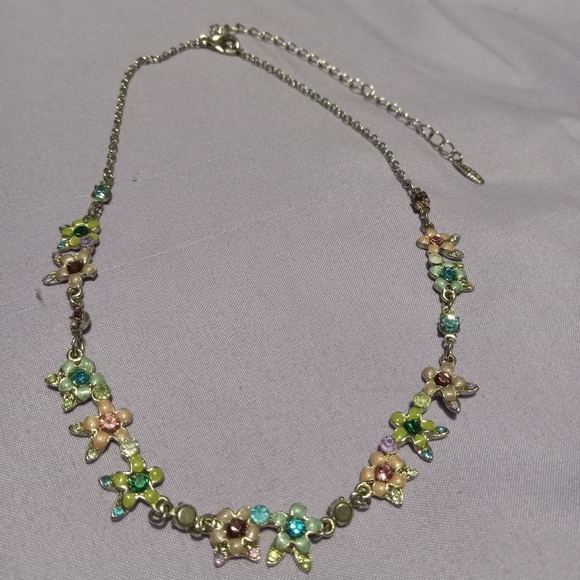 VCLM Multicolor Jeweled Flower Necklace and Earings Set - Picture 8 of 8